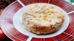 Рис с морковью луком и курицей