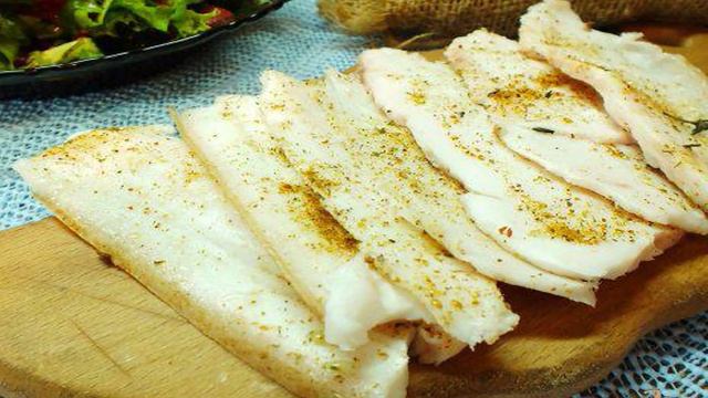 Сало свиное закусочное с тимьяном