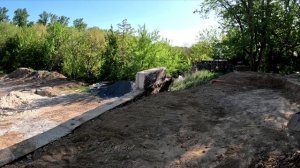 В одиночку перекидал тонны грунта #домснуля  #доммечты  #строюдом  #строюдом