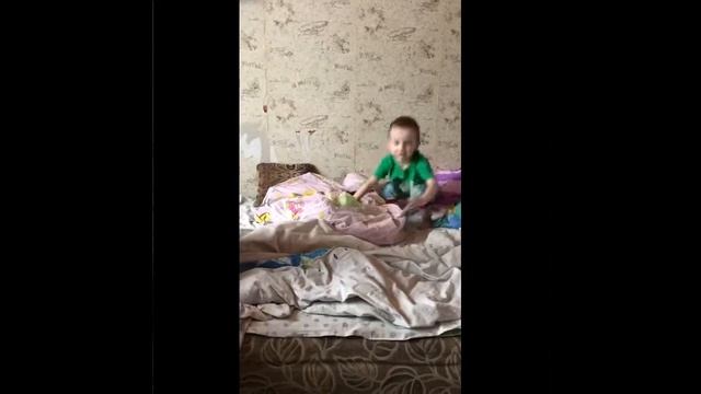 Аистёнок танцуетЖанначем занимаемся.