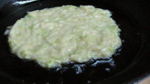 Закусочный торт из кабачка с шампиньоном