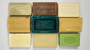 резка хрустящего хозяйственного мыла. асмр видео для расслабления. cutting laundry soap