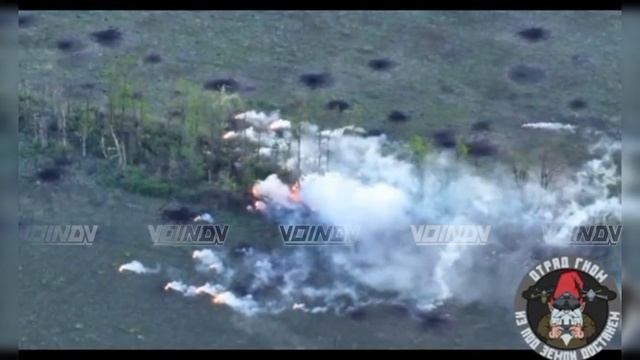 Уничтожаем технику и укрепления нацистов на Южно-Донецком направлении. смотреть онлайн