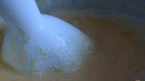 Куриные грудки с пюре из брокколи и соусом из тыквы