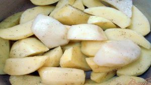 Куриные голени  запеченные с картофелем