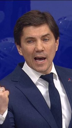 Что-то там СХВАТИЛ РУКОЙ ✊ #КХЛ