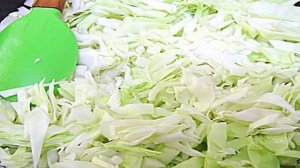 Оладьи из капусты и кабачка