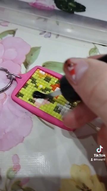 Что делать со стразами от алмазной мозайки? вот ответ! смотреть онлайн