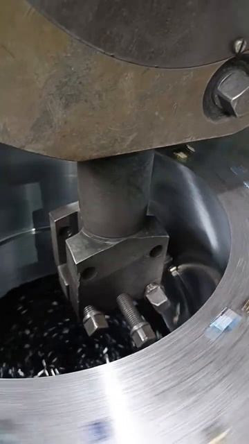 Расточка отверстия смотреть онлайн