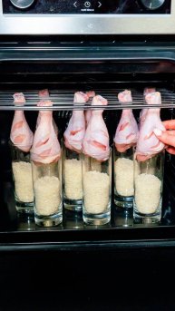 Знаменитый рецепт куриных ножек, собравший миллионы просмотров