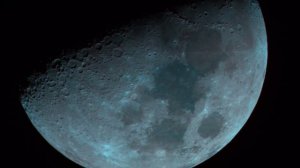 Луна цветная  2025.05.05 21:23,освещённость 62%