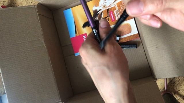 05-05-2025 распаковка заказа Avon каталог АПРЕЛЬ 2025 коробка 2. смотреть онлайн