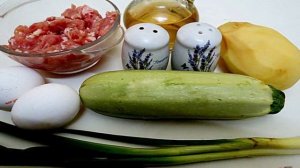 Оладьи из фарша, кабачков и картофеля