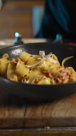 Вкусная паста карбонара по рецепту бренд-шефа Food.ru Сергея Кузнецова 🤩 #foodru #рецепты #паста