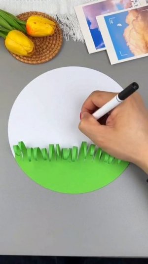 Яркая весёлая аппликация