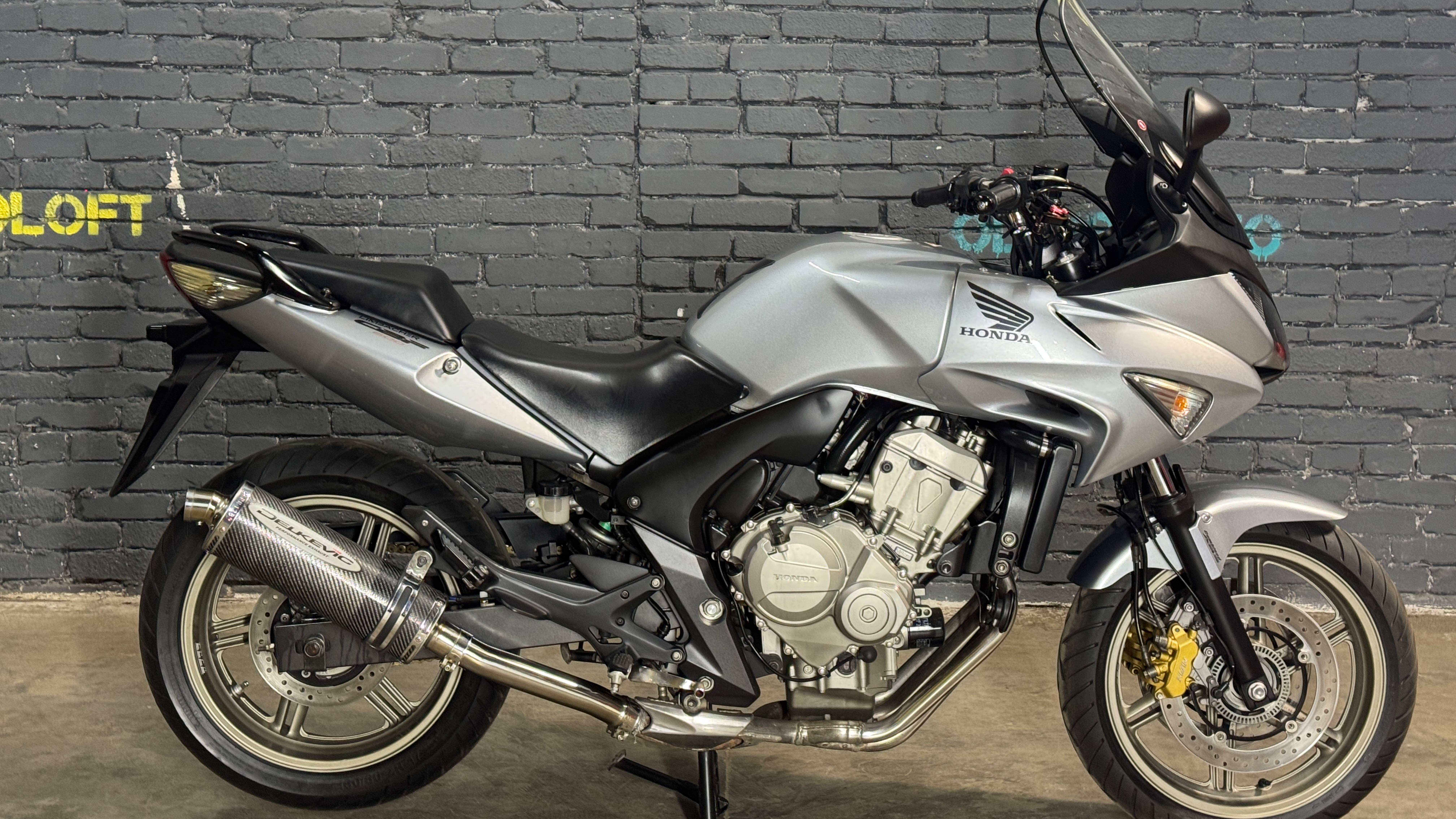 IMG_5089 смотреть онлайн