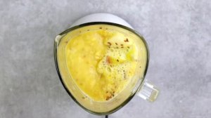 Смузи из банана и яблок (с апельсиновым соком). Рецепт.