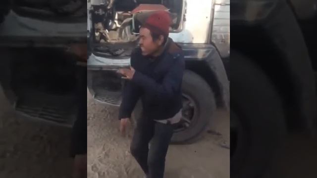 Танец тракториста смотреть онлайн