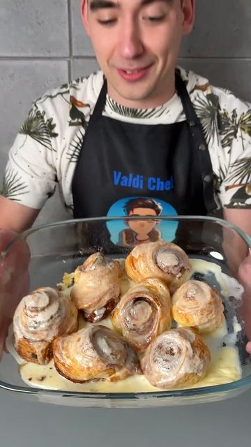 Синнабоны с корицей #кулинария #рецепты #выпечка #синн? смотреть онлайн