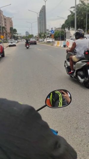 По делам на байк такси в Паттайе