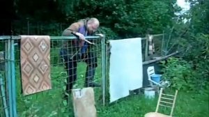 Как правильно прыгнуть на врага с топором