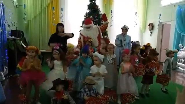 Новый год в саду, Краснодар 2019 смотреть онлайн