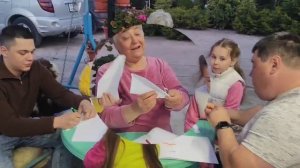 Музыка – В. Соловьев-Седой
Слова – А. Фатьянов
"Первым делом - самолеты"