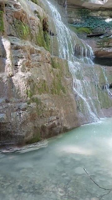 Фантастичкески красивый водопад реки Куаго