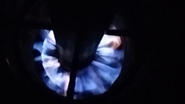 Пиролизная печь на покрышках ( процесс запуска) смотреть онлайн