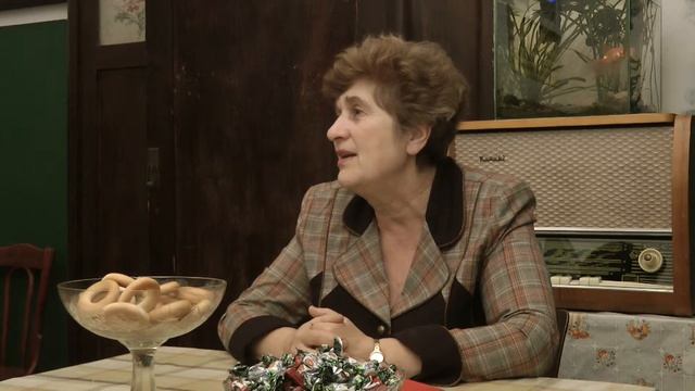 Рынок на Яна Грунта. Стакан крыжовника – 3-5 копеек. Мас смотреть онлайн