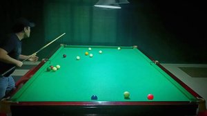 играем в колхоз с цветными шарами бильярд московская пирамида