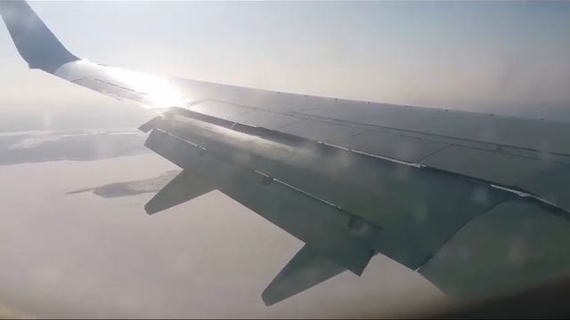 Посадка в Толмачёво. Boeing 737-8ZS Сибирь П-Камчатский - Нов? смотреть онлайн