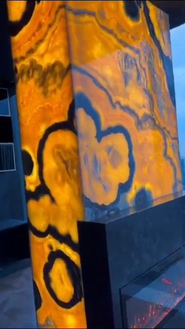 DGM-system / CEHSTONE_ Москва-Сити_ колонна оникс с матричной по? смотреть онлайн