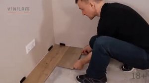 Укладка кварц виниловой плитки с механическим замком