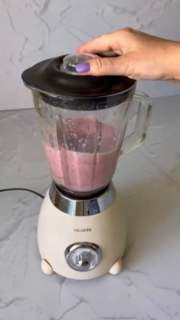 Смузи боул с ягодами и чиа#shorts смотреть онлайн