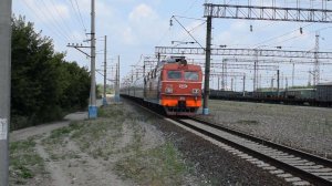 Электровоз ЭП1-279