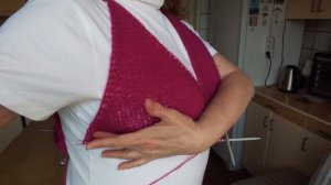 Сарафан спицами большого размера. Примерка 2