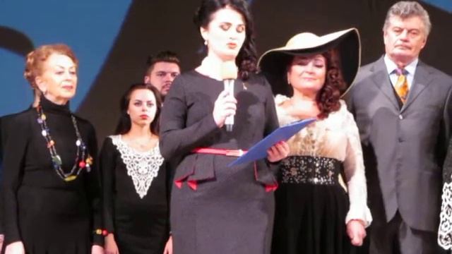 Хмельницький. У театрі Старицького відкрили 86-ий театральний сезон смотреть онлайн