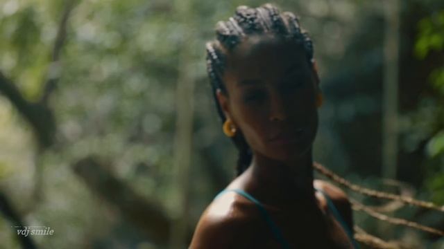 Очень секси!Танцует, стриптиз, пластика,красавица, тверк, шест, музыка, басс,спорт,sex,sport,гоугоу смотреть онлайн