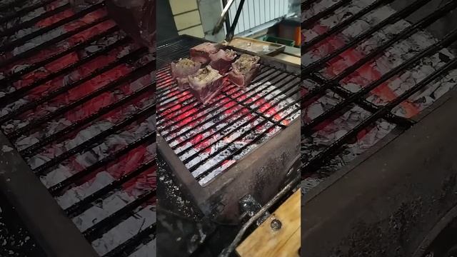 Закинул рёбра на мангал #еда #cooking #рецепт #кулинария #в? смотреть онлайн