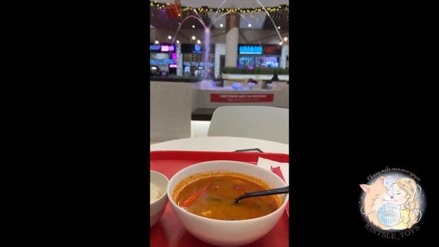 Пакуем заказы|Подарок от зрителя|Ну и цены|Вязальная бытовуха✨ смотреть онлайн