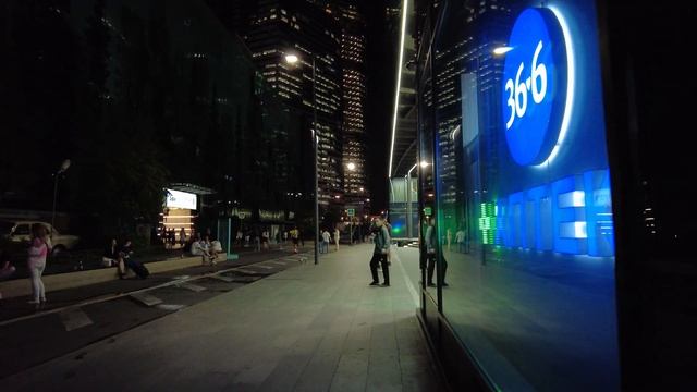 Москва без прикрас: Реальные улицы глазами местного! 🏙️