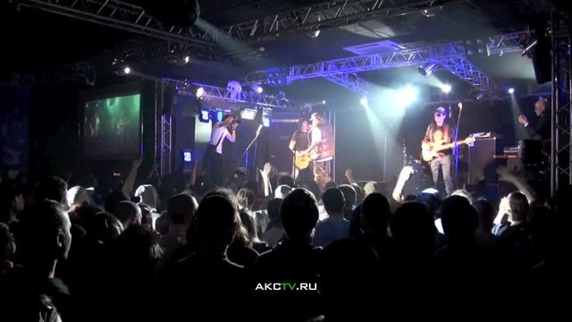 AKCTV: 26.05.11 - Клуб "Зал Ожидания"/ B-Reign & His Live Band смотреть онлайн