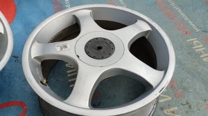 R16 5/4x114.3