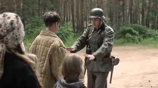 Антиреспект и Михаил Архип    Быть добру смотреть онлайн