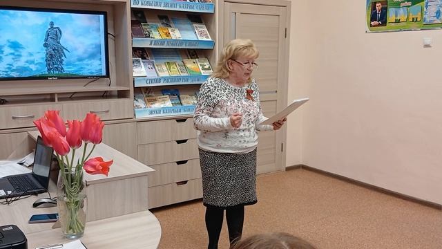 Стихотворение Мемориал. Автор и исполнитель Хананина Ирина Анатольевна смотреть онлайн