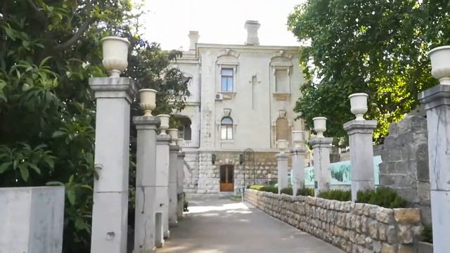 Прогулка по Ялте смотреть онлайн