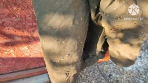 как убрать колючки с одежды