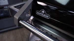 Битва грилей: Weber против Napoleon! Какой выбрать?