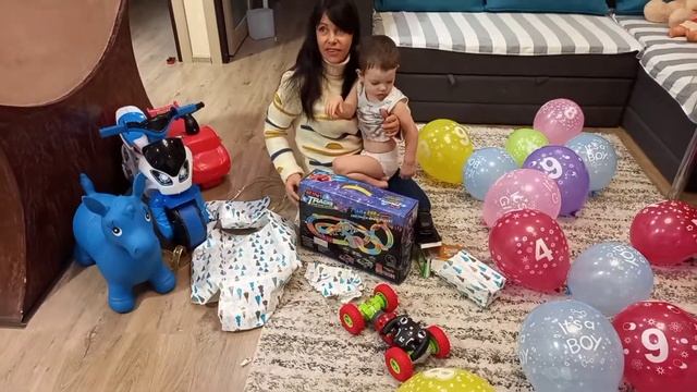 Unpacking toys. Happy birthday gifts.  Распаковка игрушек .  Поздравления  с днём Рожденье подарки